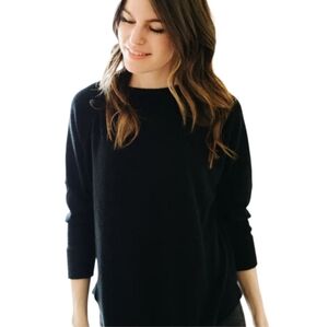 Forever 21 Sweater Crew Neck Soft Knit 3/4 Sleeve Black Womens Size Small